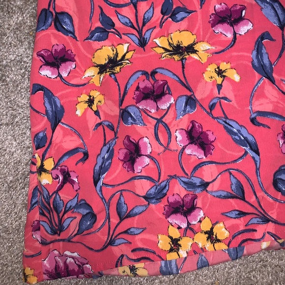 Hollister Pink Multicolor Floral Blouse size S - Picture 10 of 10